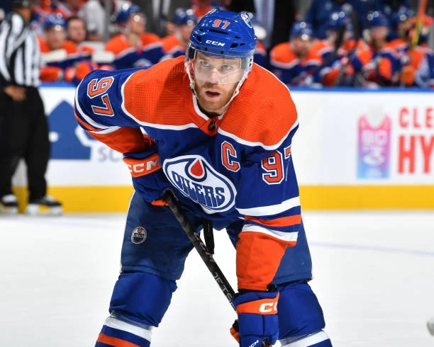 Brief information about Conor McDavid: name, age, nationality